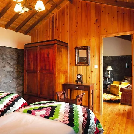Casa vacanze Homes Adegas Do Pico In Pra Nha De Baixo Pico Azores *